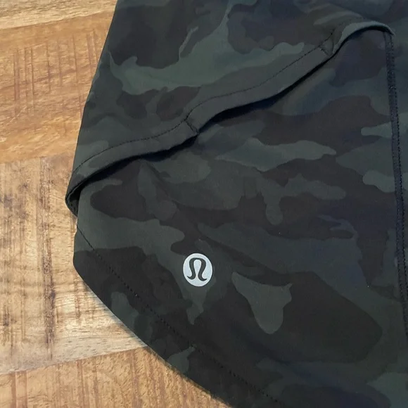 Lululemon Speed Up Short - Picture 3 of 6